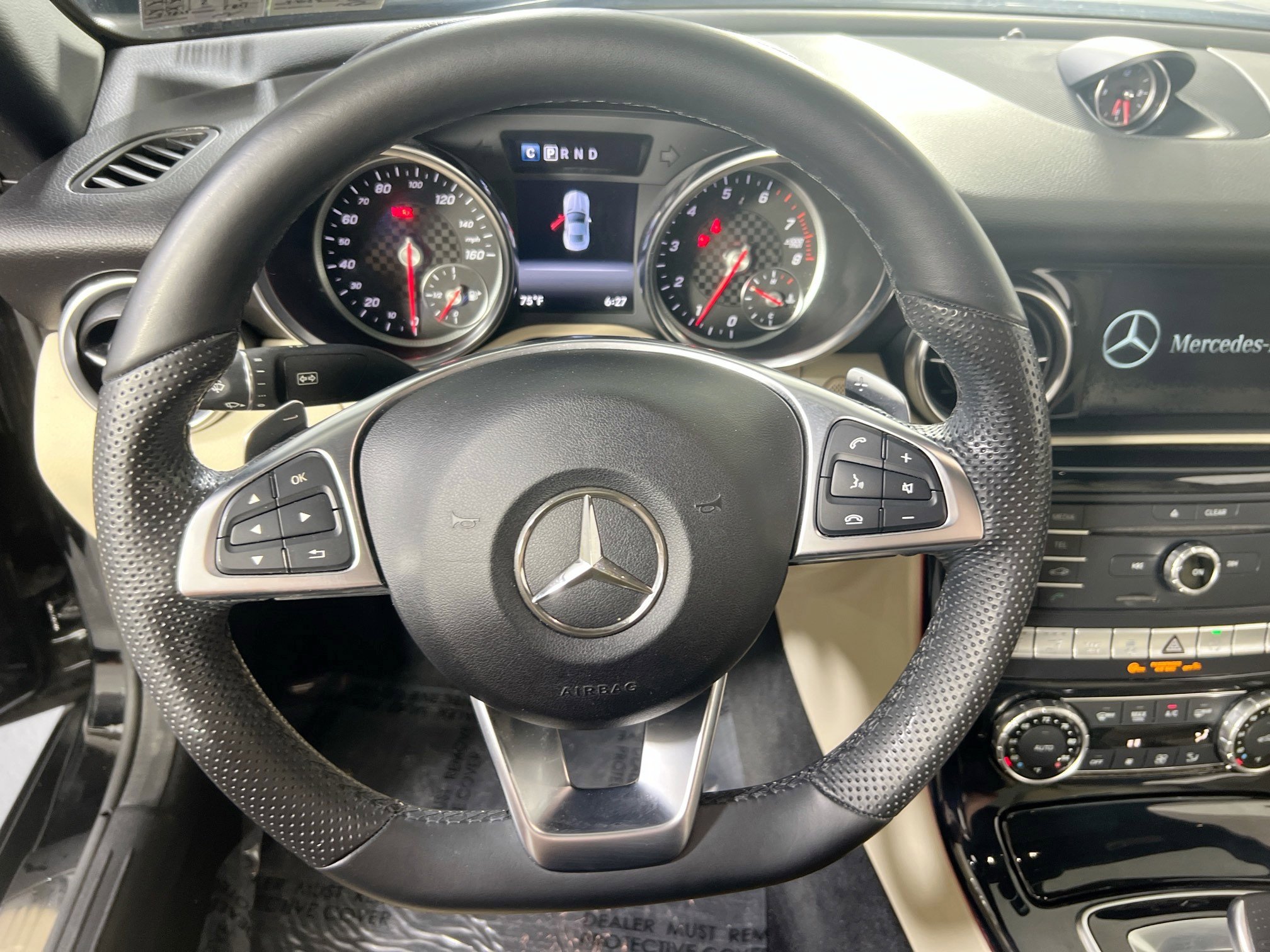 Used 2020 Mercedes-Benz SLC 300 image 11