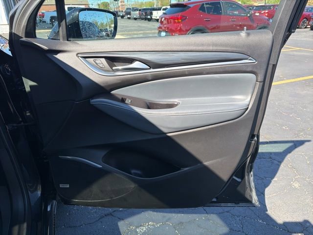 Used 2020 Buick Enclave Essence w/ Sound and Sites Package AWD/4WD image 19