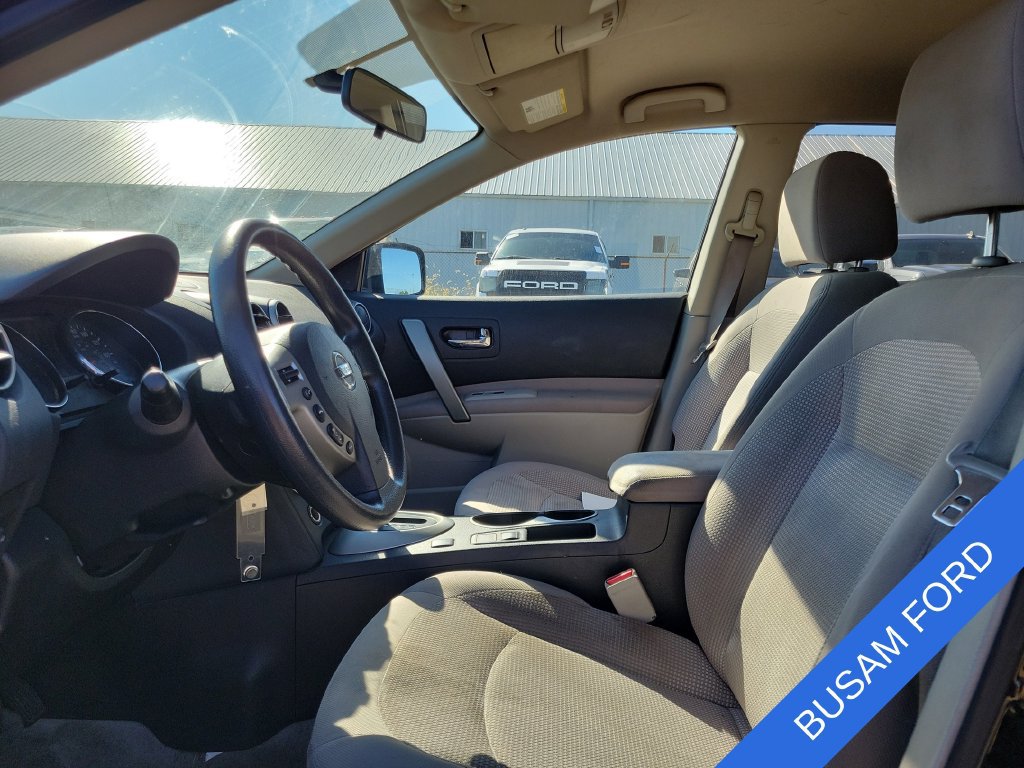 Used 2013 Nissan Rogue SV AWD/4WD image 12