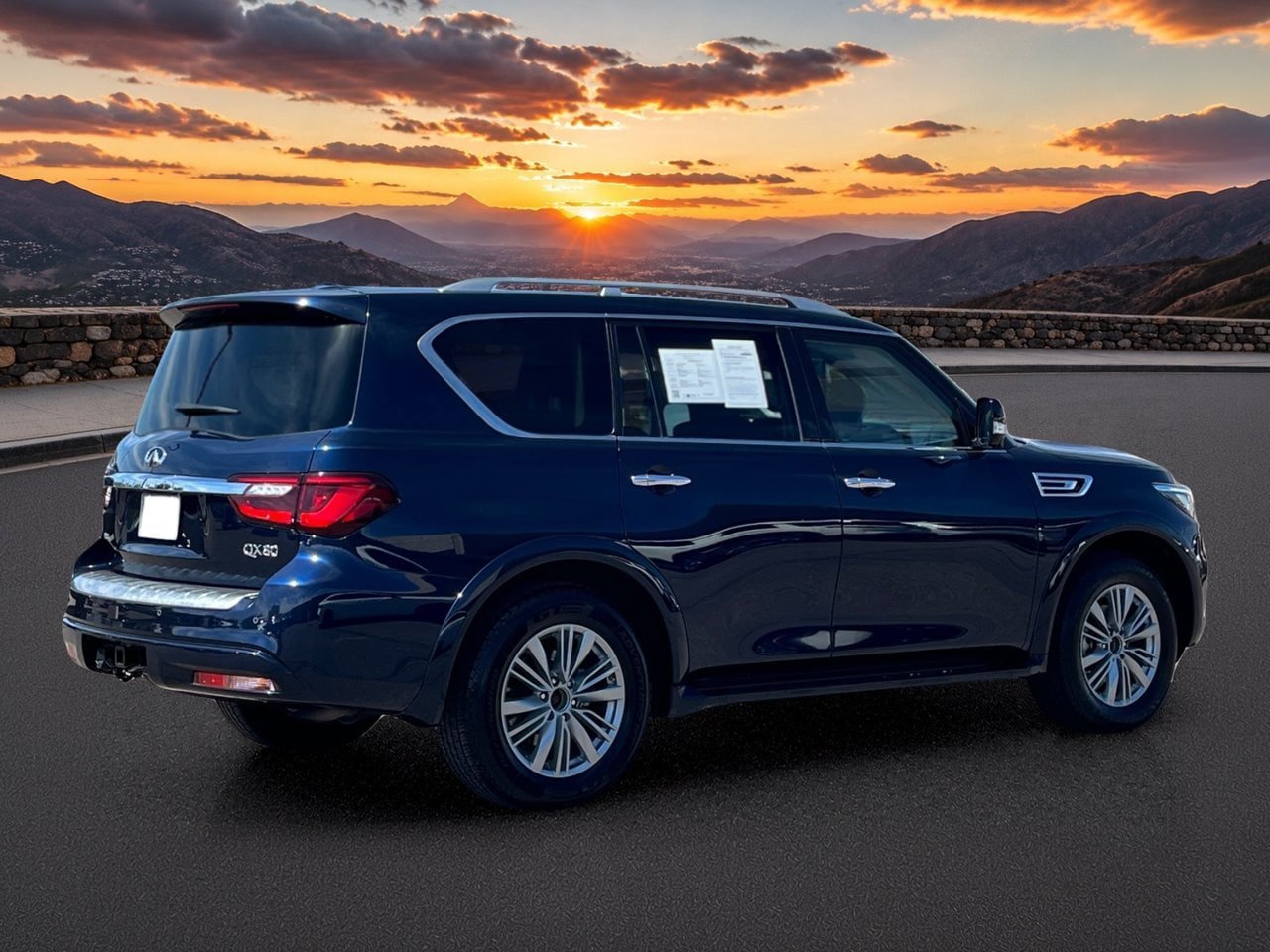 Certified 2024 INFINITI QX80 Luxe AWD/4WD image 5
