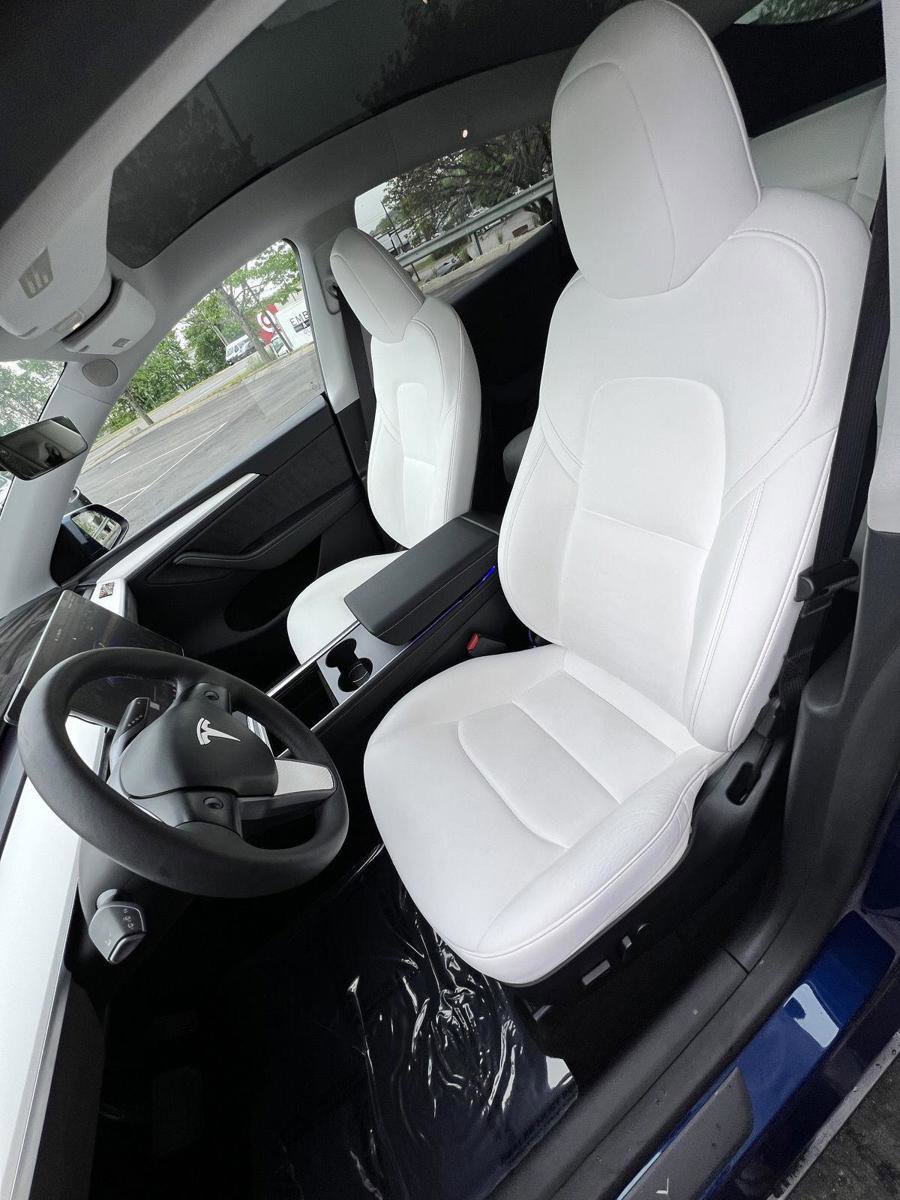 Used 2024 Tesla Model Y Long Range AWD/4WD image 10