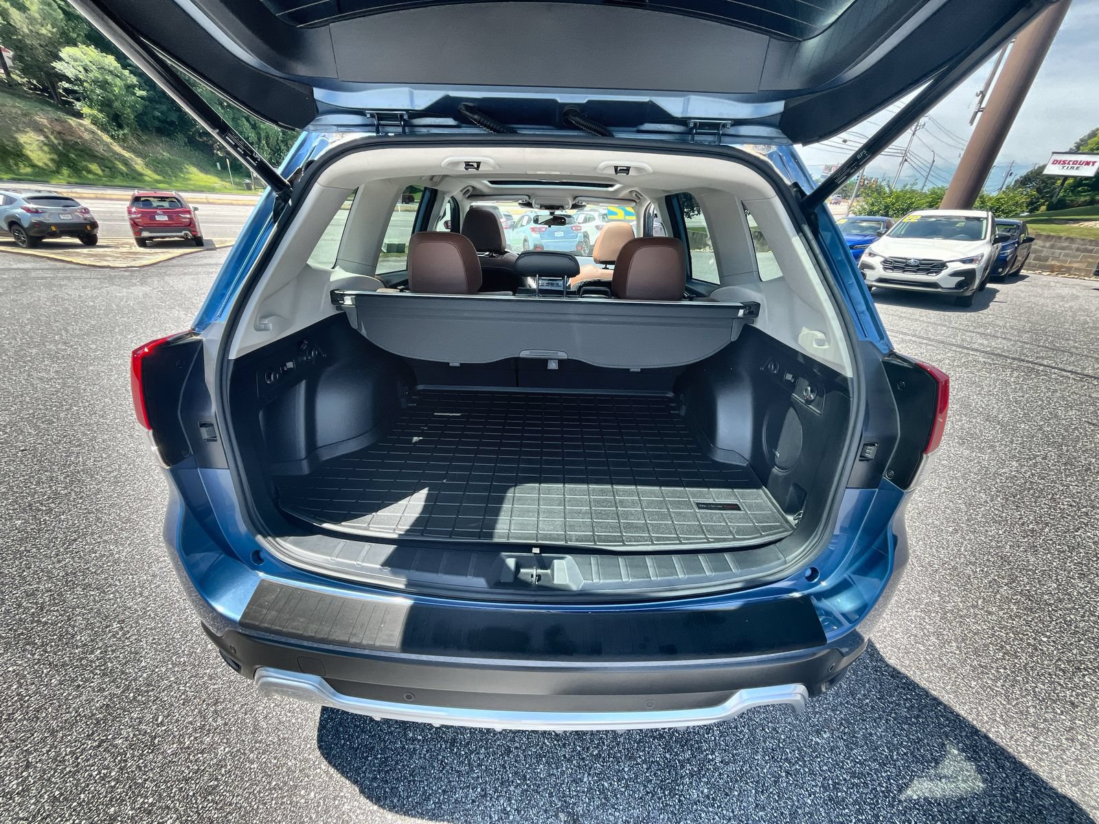 Used 2022 Subaru Forester Touring AWD/4WD image 28
