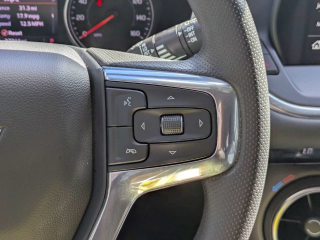 Used 2023 Chevrolet Blazer LT FWD image 27