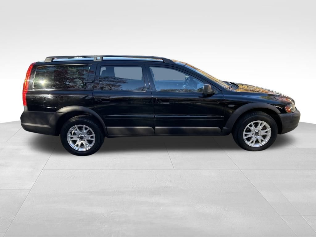 Used 2004 Volvo XC70 image 6