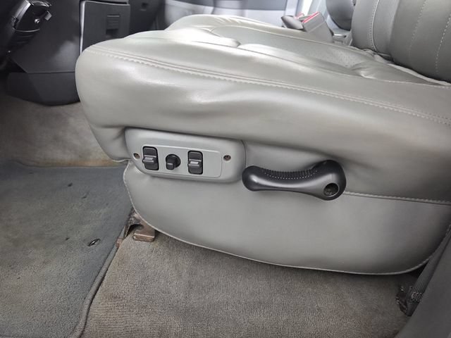 Used 2009 Dodge Ram 2500 Truck Laramie AWD/4WD image 27