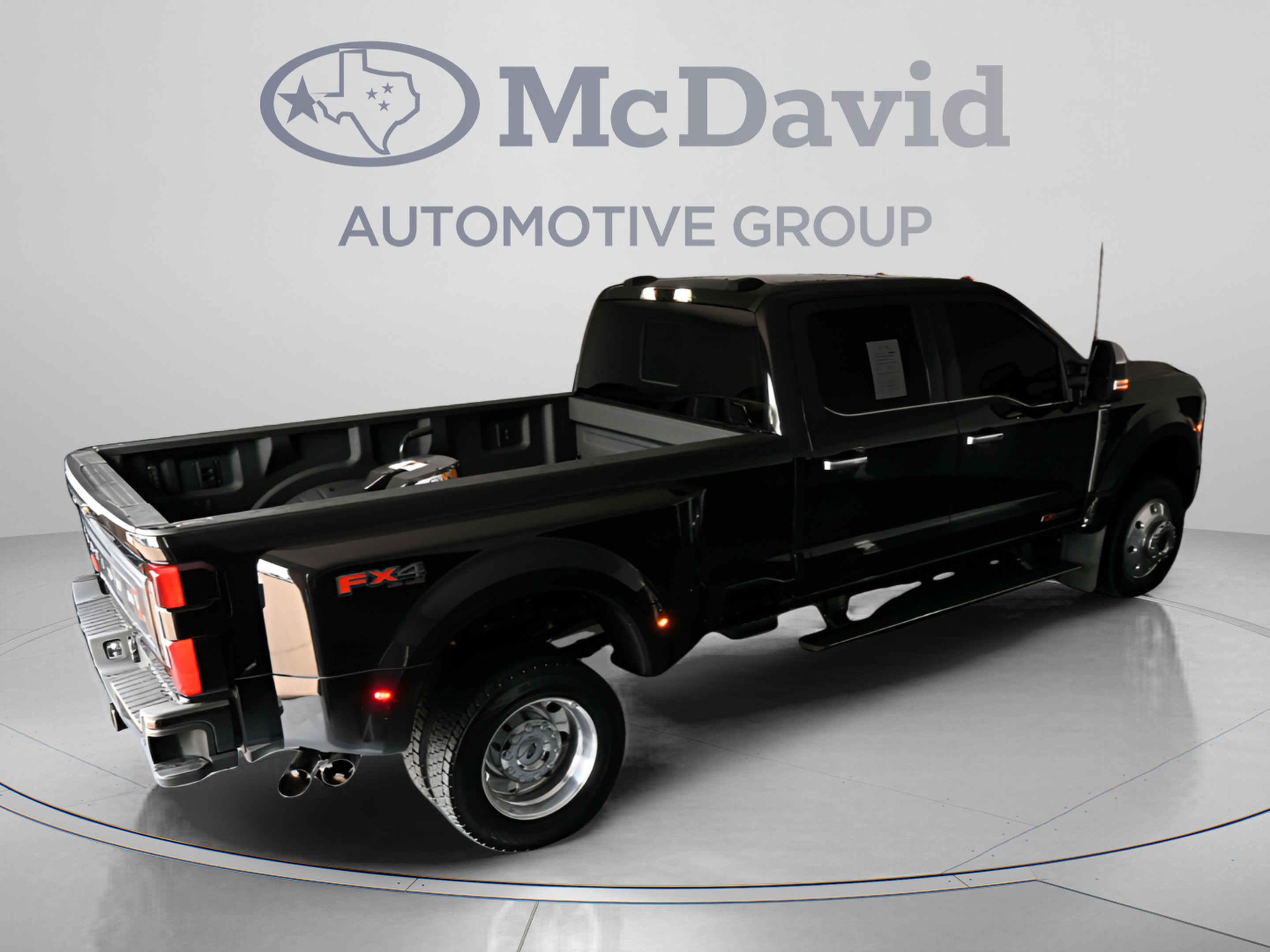 Used 2026 Ford F450 Platinum w/ Platinum Plus Package AWD/4WD image 38