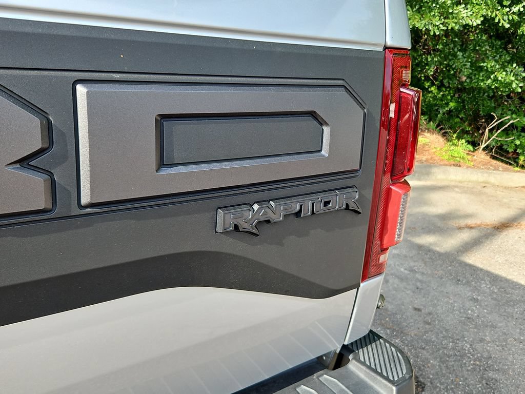 Used 2019 Ford F150 Raptor w/ Equipment Group 802A Luxury AWD/4WD image 33