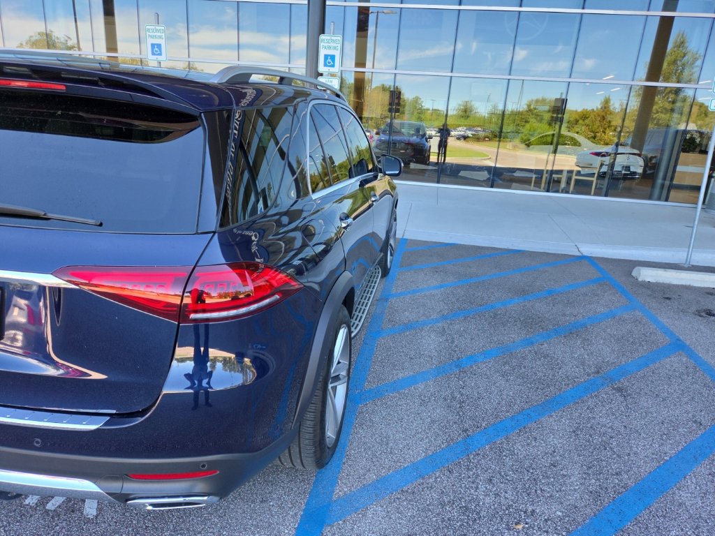 Used 2022 Mercedes-Benz GLE 350 image 8