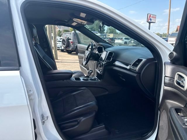 Used 2021 Jeep Grand Cherokee Laredo X AWD/4WD image 14