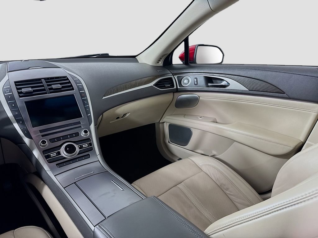 Used 2019 Lincoln MKZ Reserve w/ Luxury Package image 25