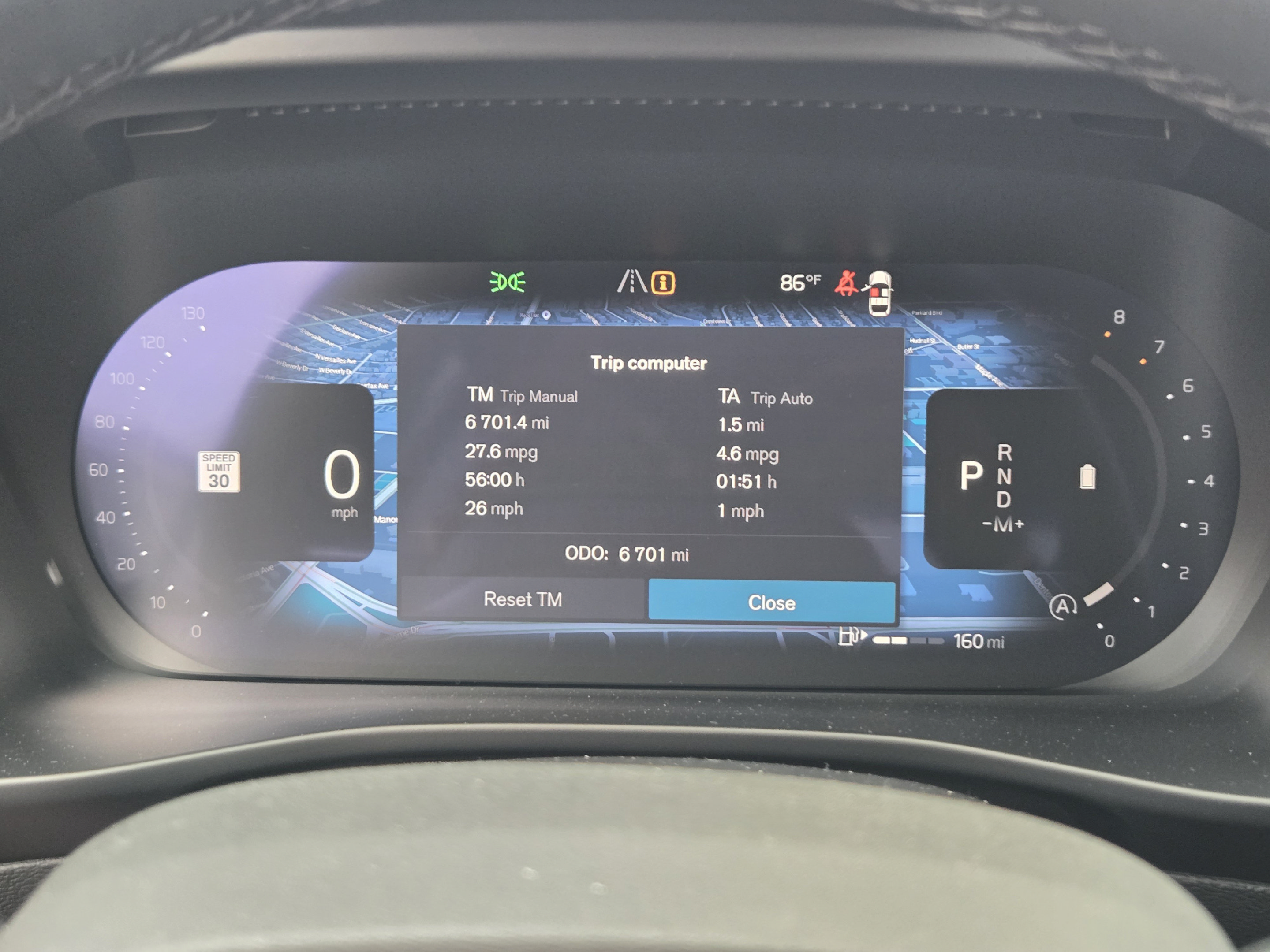 Certified 2026 Volvo XC40 B4 Core w/ Climate Package FWD image 14