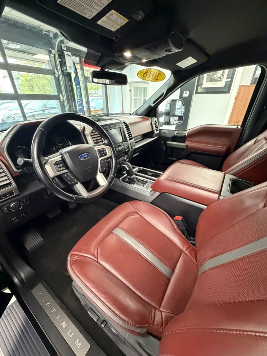 Used 2018 Ford F150 Platinum w/ Equipment Group 701A Luxury AWD/4WD image 14