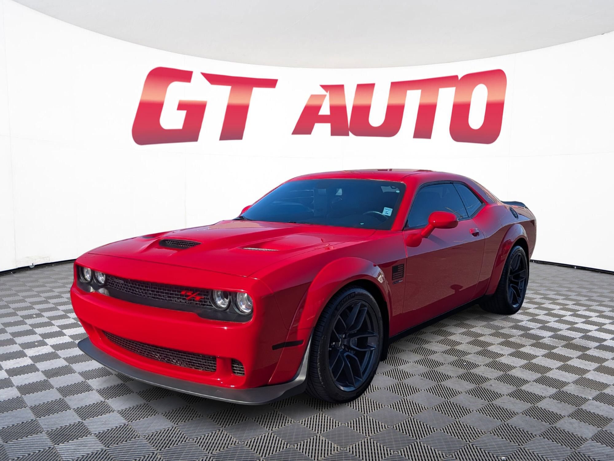 Used 2021 Dodge Challenger R/T Scat Pack RWD image 2