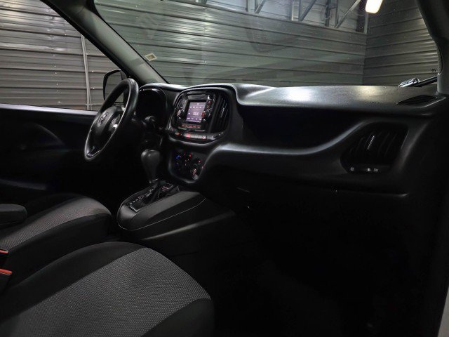 Used 2020 RAM ProMaster City Tradesman image 16