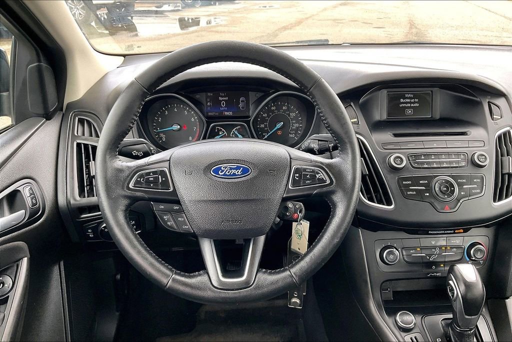 Used 2016 Ford Focus SE w/ Equipment Group 201A image 8