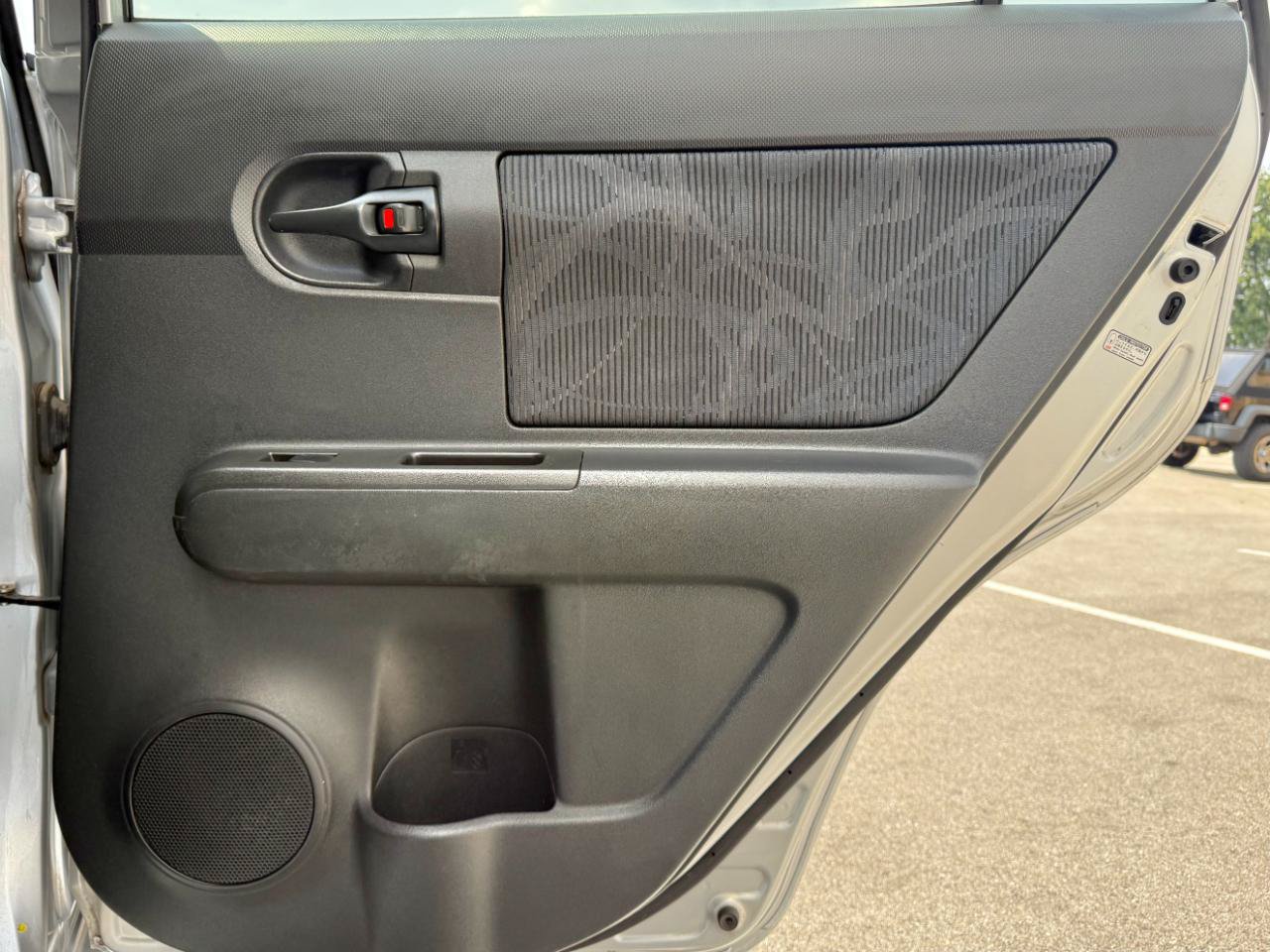 Used 2012 Scion xB FWD image 17