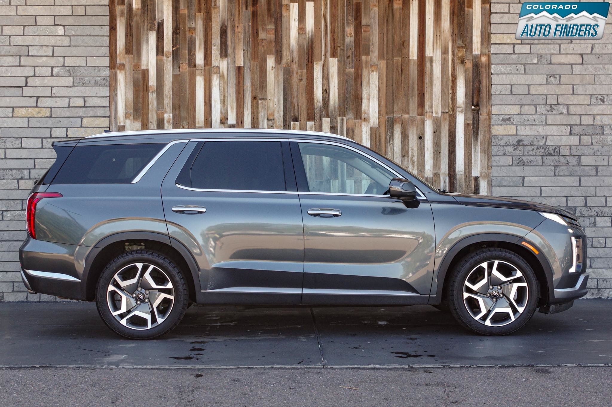 Used 2024 Hyundai Palisade Limited AWD/4WD image 8