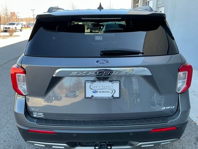 Used 2021 Ford Explorer XLT w/ Equipment Group 202A image 3