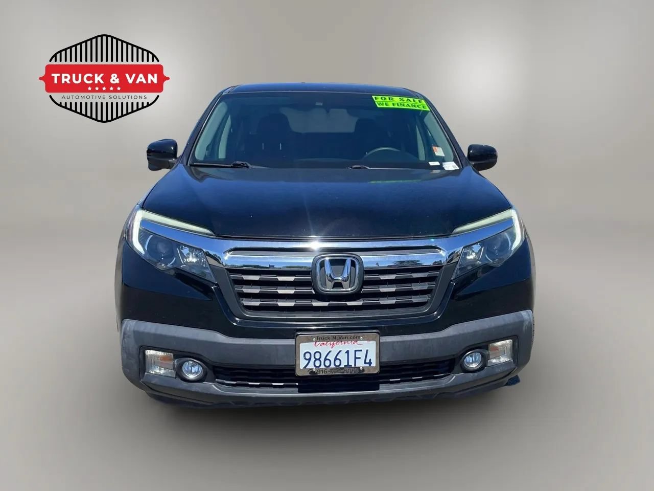 Used 2017 Honda Ridgeline RTL-T image 2
