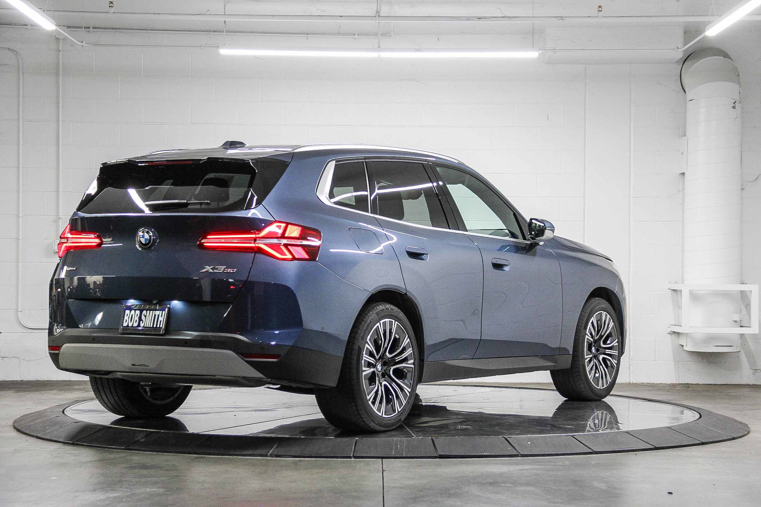 Used 2025 BMW X3 xDrive30i image 6