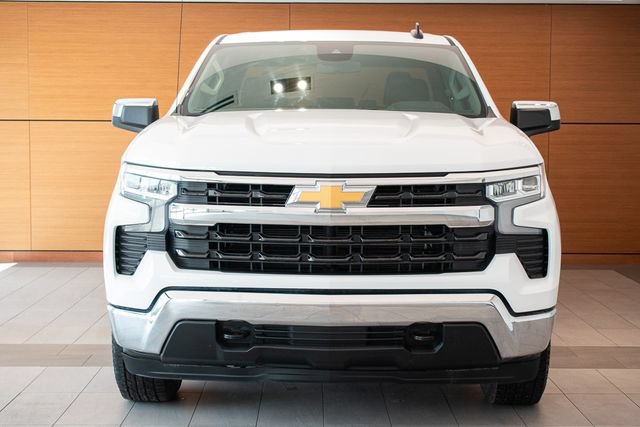 Used 2025 Chevrolet Silverado 1500 LT w/ Work Truck Package AWD/4WD image 2