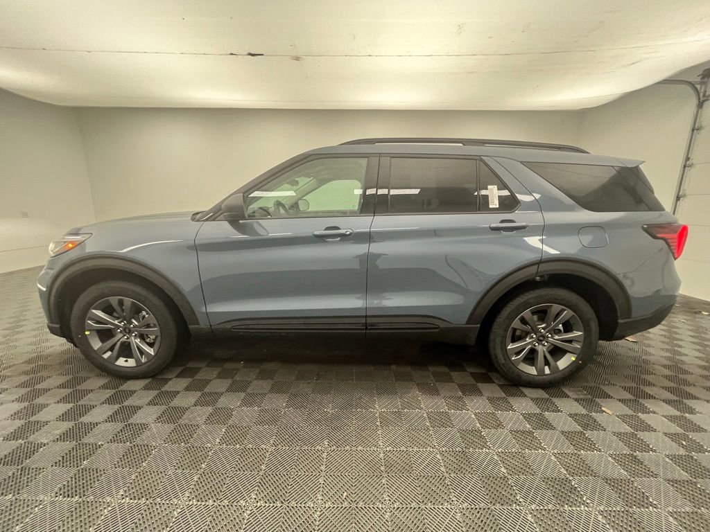 New 2026 Ford Explorer Active w/ Active Comfort Package image 13