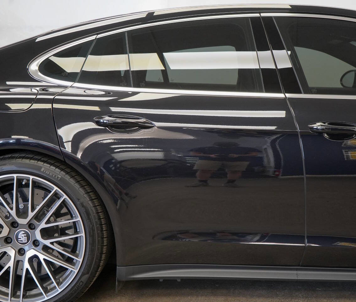 Used 2023 Porsche Panamera Turbo S image 19