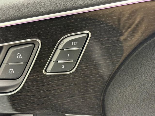 Certified 2025 Audi Q8 Premium Plus w/ Premium Plus Package AWD/4WD image 14