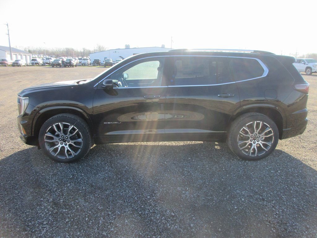 New 2026 GMC Acadia Denali Ultimate image 9