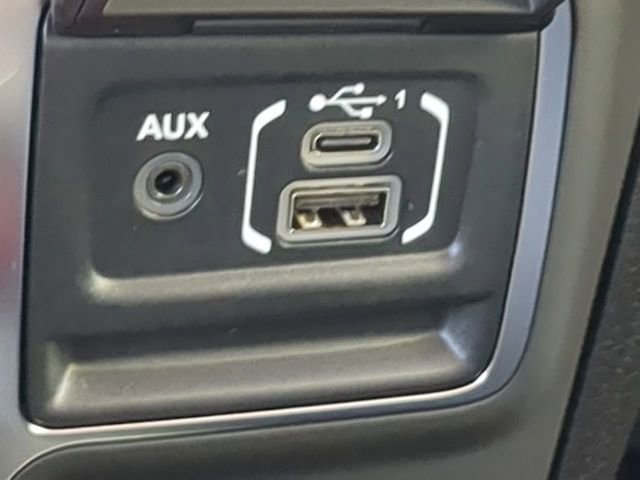 New 2025 Jeep Gladiator Sport AWD/4WD image 21