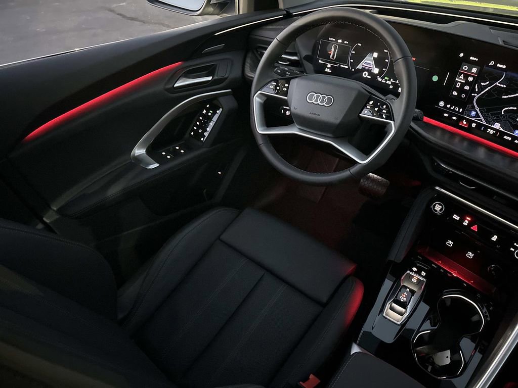 New 2025 Audi Q5 Prestige image 29