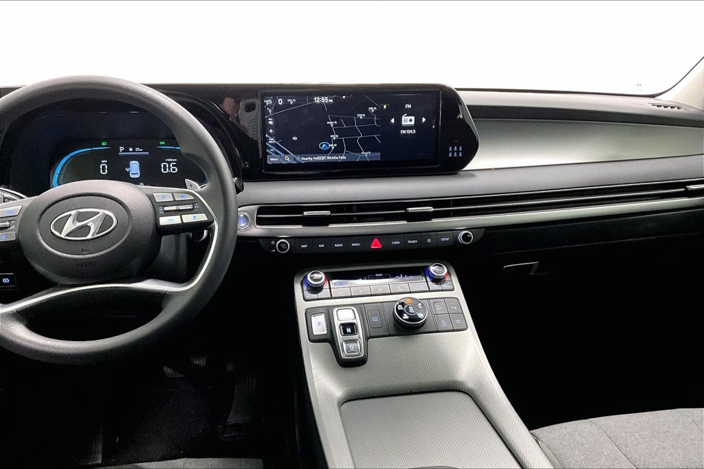 Used 2024 Hyundai Palisade SE AWD/4WD image 7