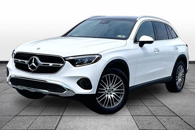 Certified 2026 Mercedes-Benz GLC 300 4MATIC image 4
