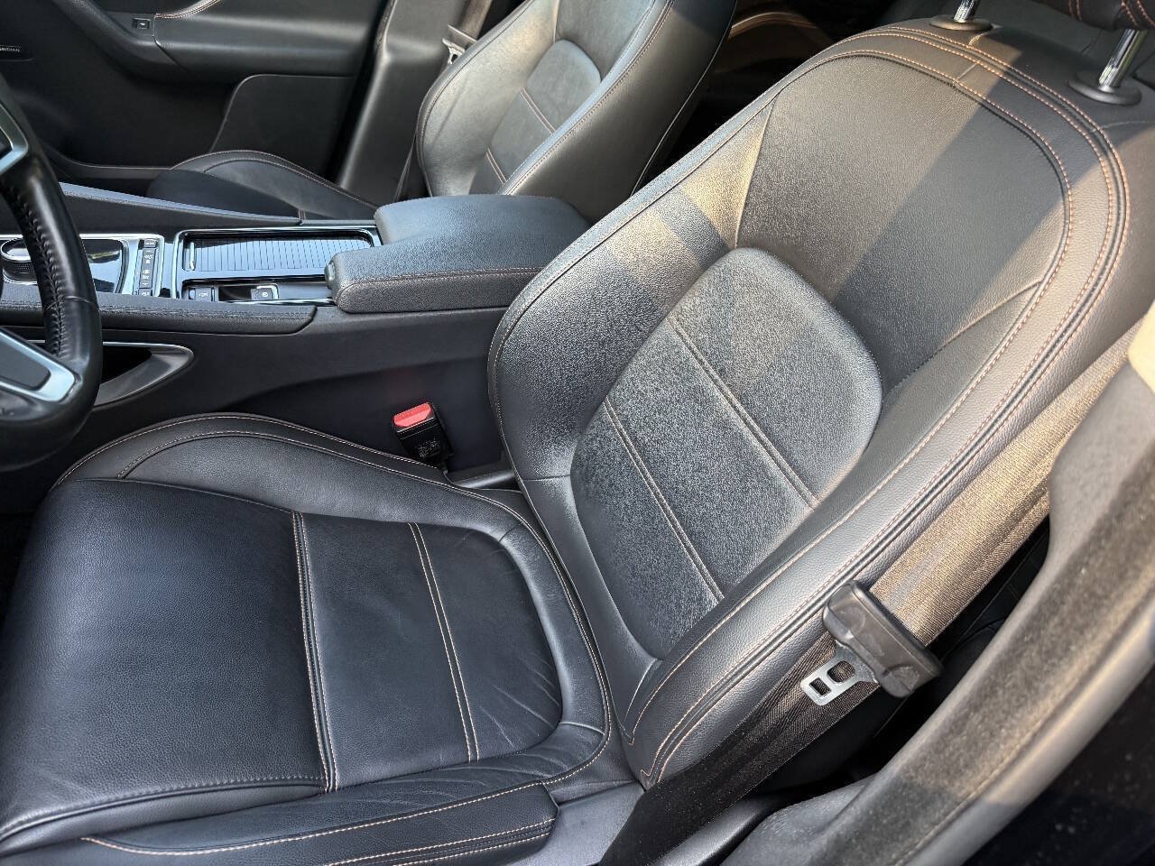 Used 2020 Jaguar F-PACE Prestige AWD/4WD image 15