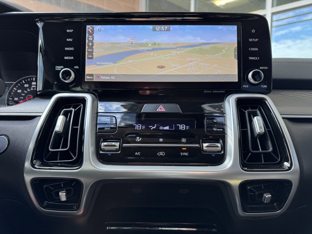 Used 2022 Kia Sorento SX image 24