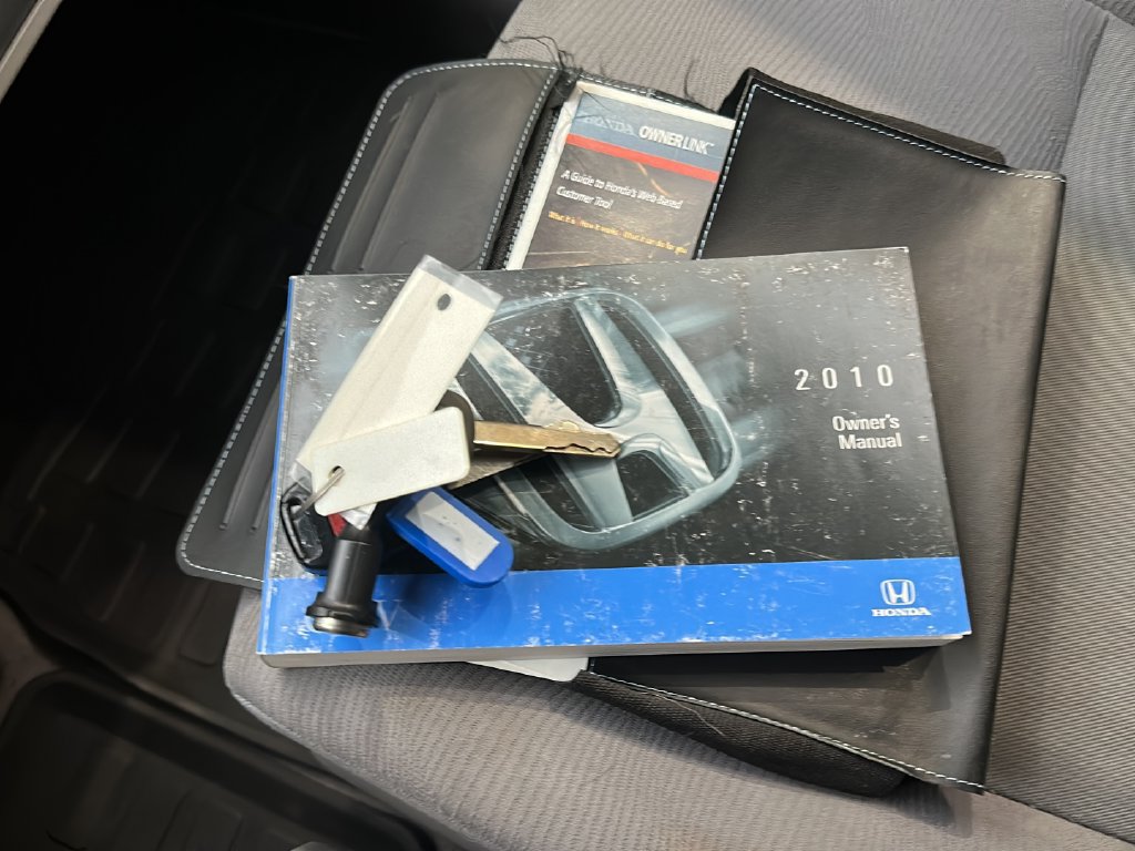 Used 2010 Honda CR-V LX image 28