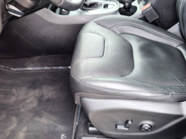 Used 2020 Jeep Cherokee High Altitude image 8