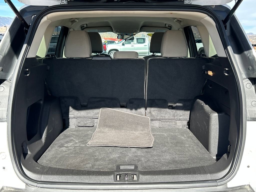 Used 2017 Ford Escape SE image 5