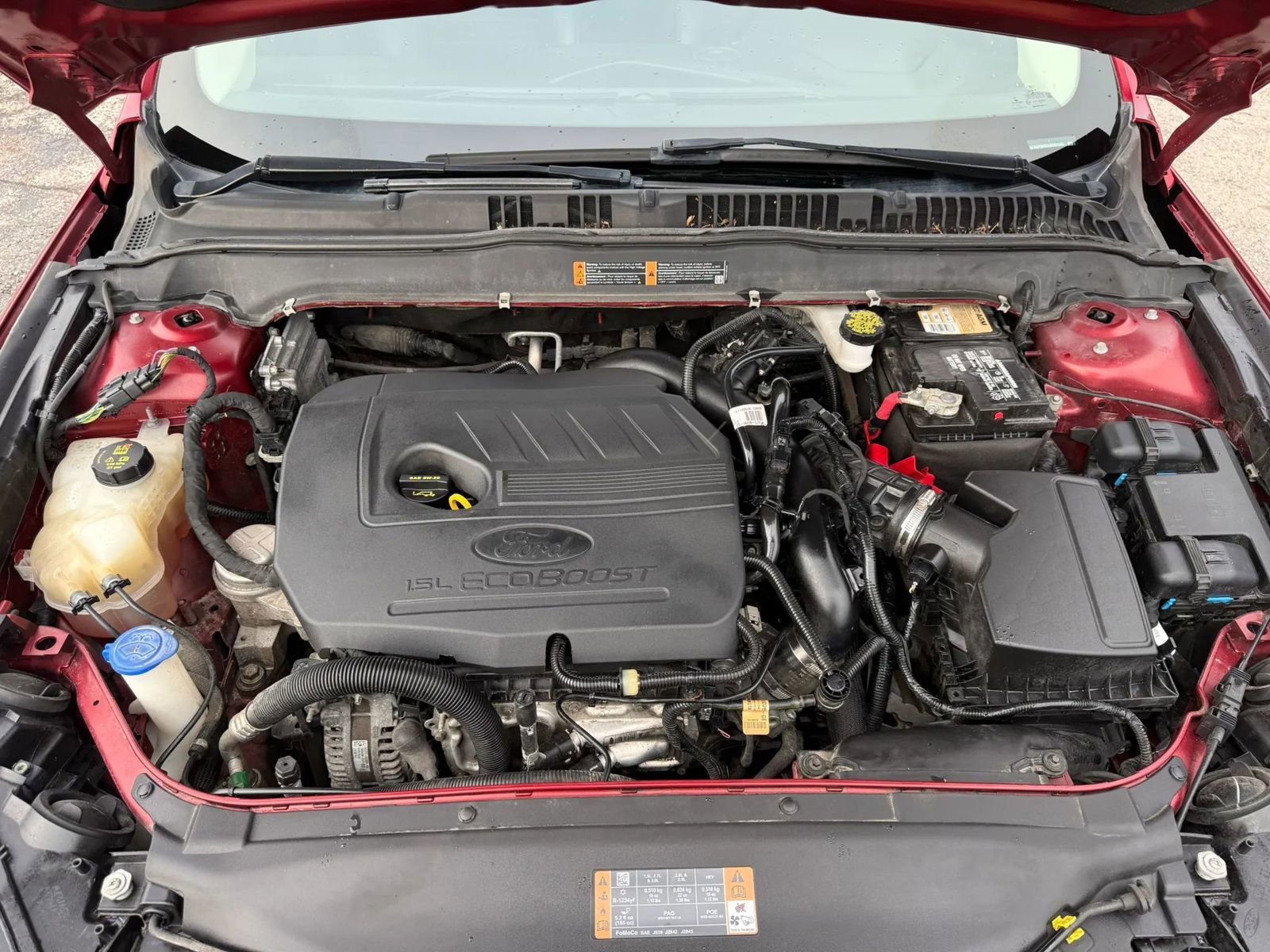 Used 2018 Ford Fusion SE w/ Equipment Group 201A FWD image 18