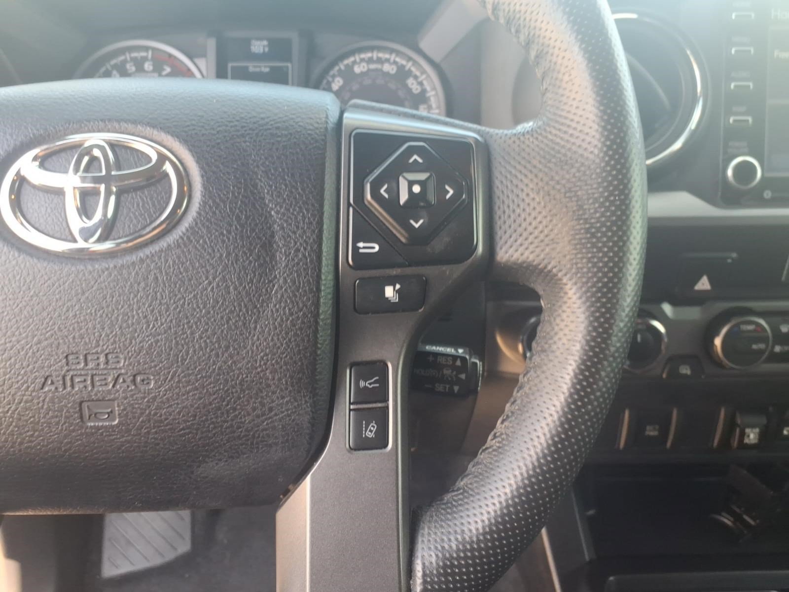 Used 2021 Toyota Tacoma TRD Off-Road AWD/4WD image 20