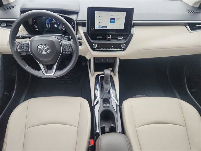 Used 2023 Toyota Corolla Cross XLE image 20