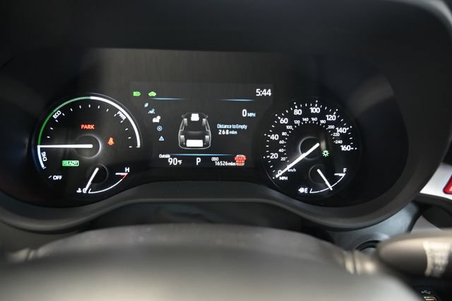 Used 2025 Toyota Sienna LE AWD/4WD image 30