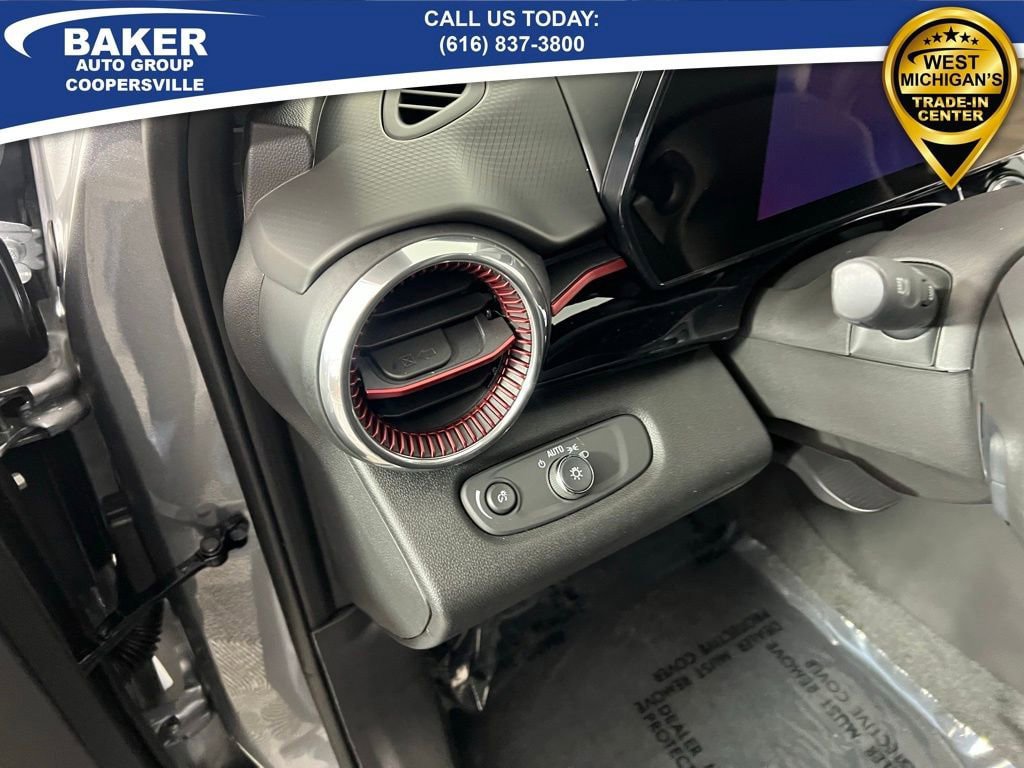 New 2026 Chevrolet Trax RS w/ Sunroof Package image 16
