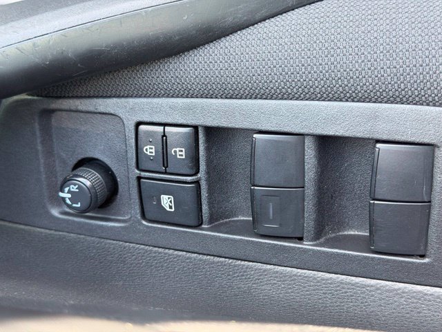 Used 2024 Toyota Corolla LE FWD image 19