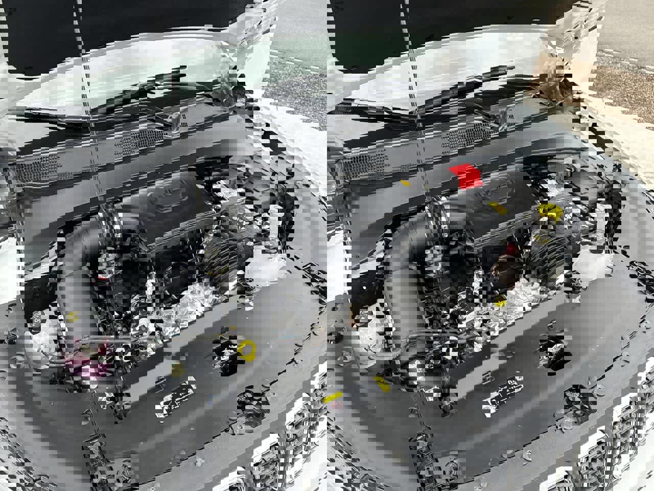 Used 2025 Jeep Compass Sport image 7