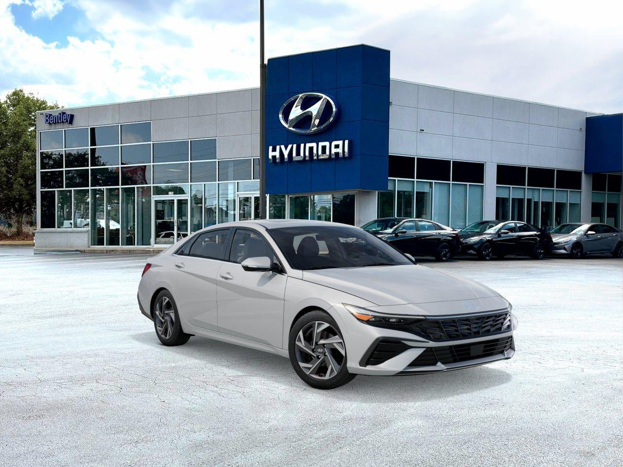 New 2026 Hyundai Elantra Limited FWD image 2