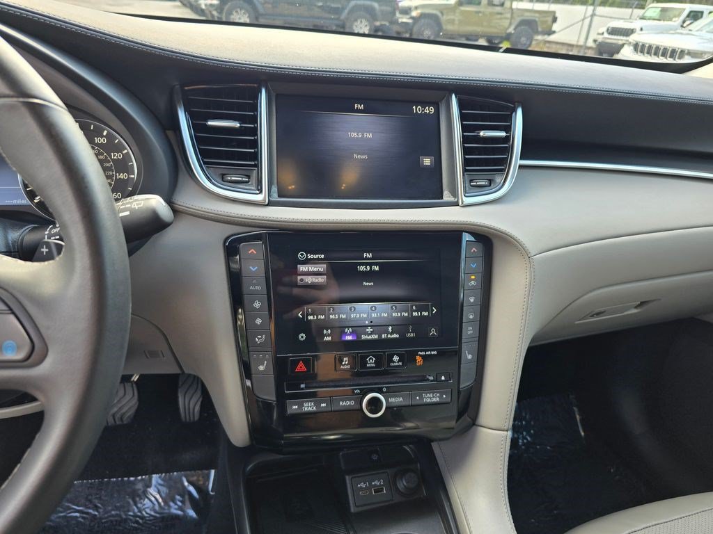 Used 2025 INFINITI QX50 Luxe AWD/4WD image 21