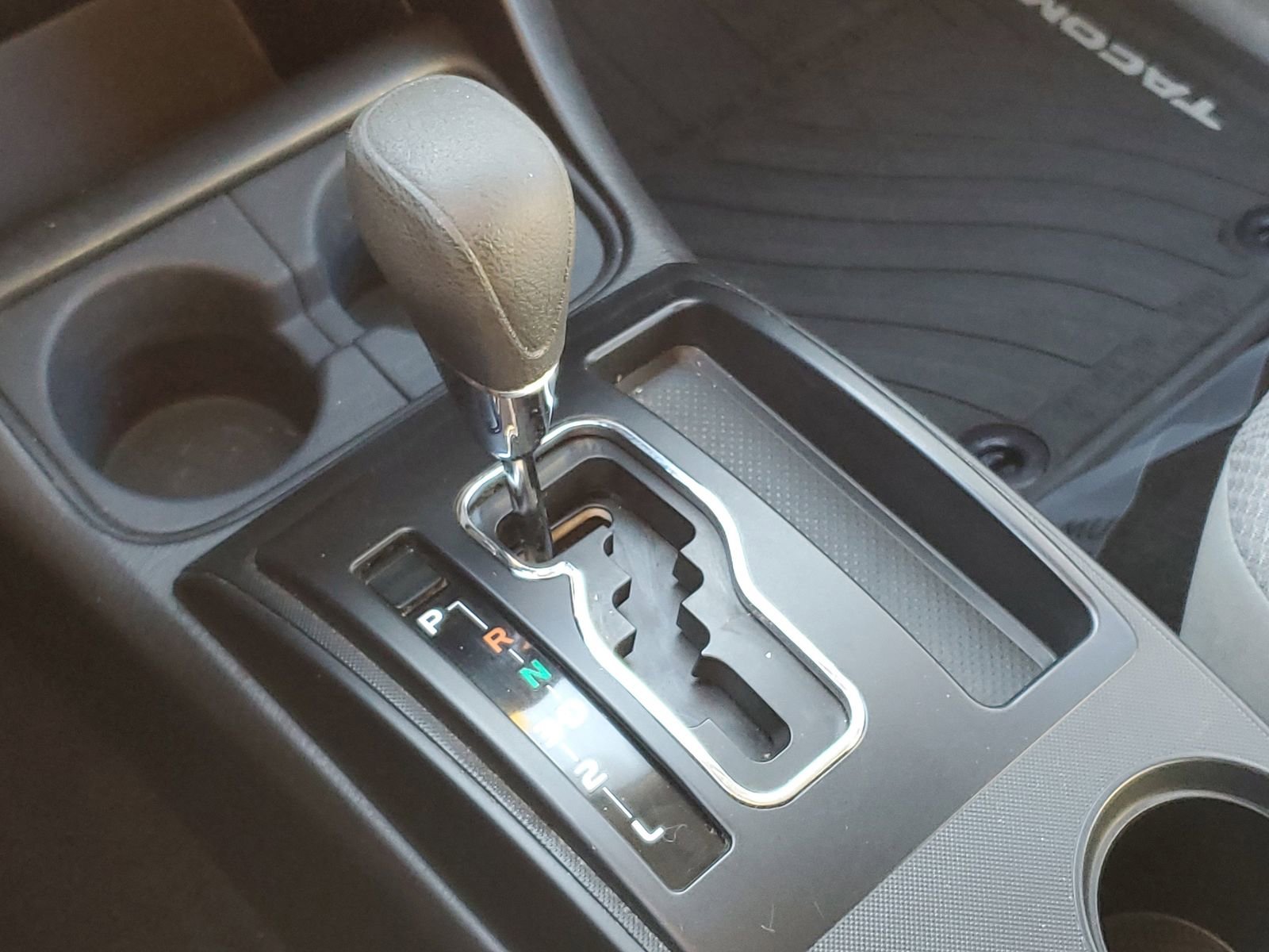 Used 2014 Toyota Tacoma PreRunner w/ Convenience Package image 27