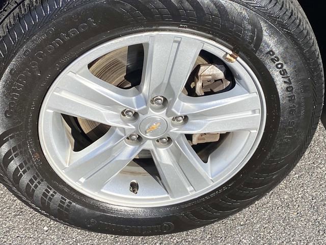 Used 2022 Chevrolet Trax LT w/ LT Convenience Package image 23