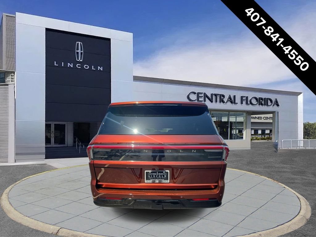New 2027 Lincoln Navigator L Reserve RWD image 3